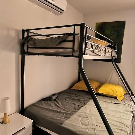 Unique Rare 1ere Ligne Neuf Clim Apartment